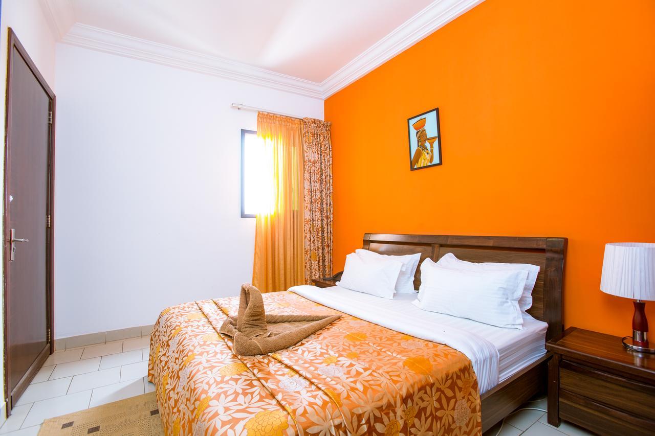 Hotel Le Feto à Dakar Extérieur photo